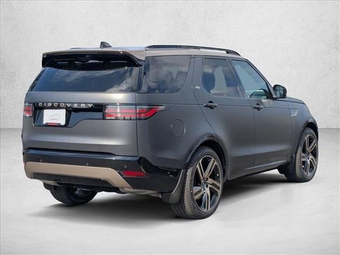 New 2026 Land Rover Discovery Limited Edition AWD/4WD image 2