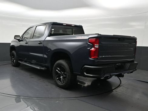 Used 2019 Chevrolet Silverado 1500 LT Trail Boss AWD/4WD image 3