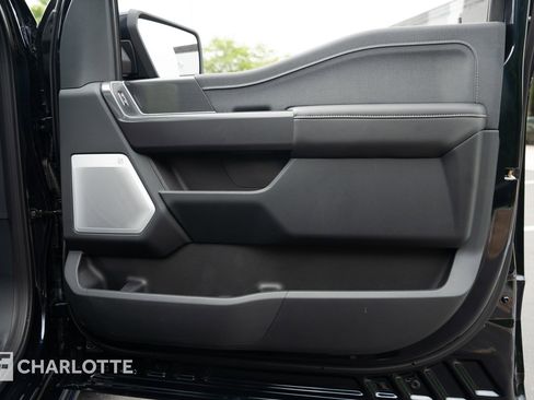 Used 2025 Ford F150 Lariat w/ Equipment Group 502A High AWD/4WD image 31
