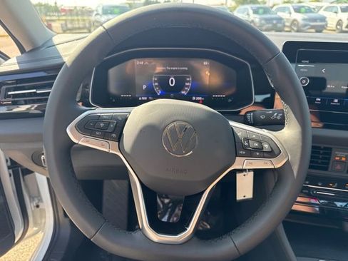 New 2025 Volkswagen Jetta S image 9