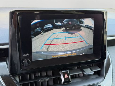 Used 2024 Toyota Corolla LE FWD image 22