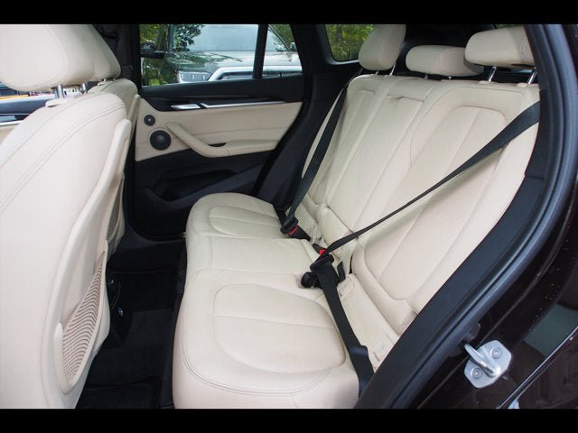 Used 2018 BMW X1 xDrive28i AWD/4WD image 20