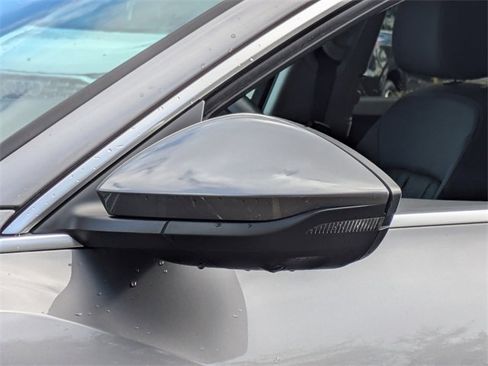 Used 2019 Audi e-tron Premium Plus image 13