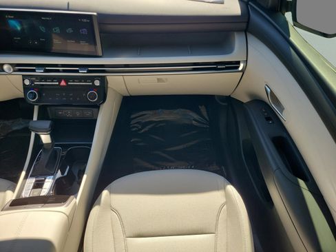 New 2026 Hyundai Tucson SEL image 17