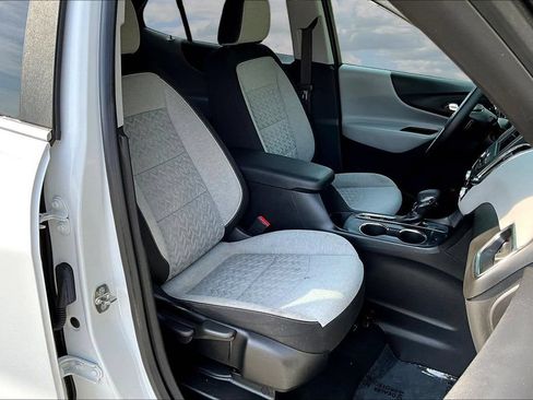 Used 2023 Chevrolet Equinox LT FWD image 31