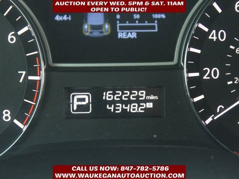 Used 2013 Nissan Pathfinder Platinum w/ Platinum Premium Pkg AWD/4WD image 9