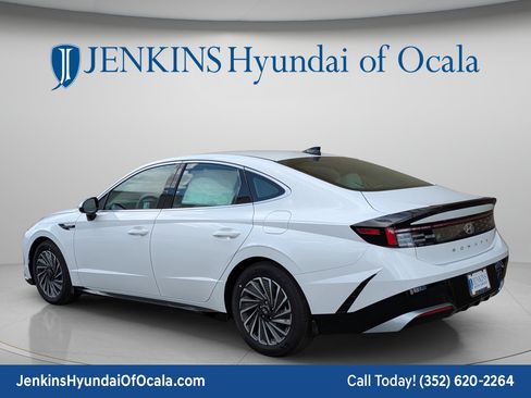 New 2025 Hyundai Sonata SEL FWD image 6