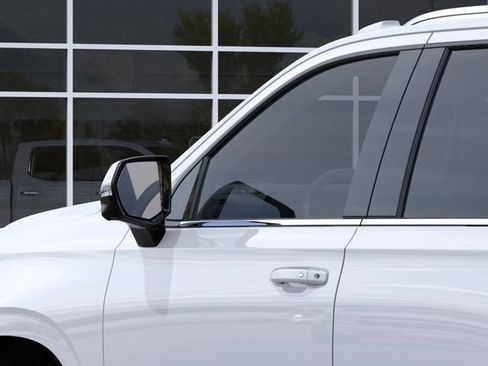 New 2026 Chevrolet Tahoe LT w/ Comfort Package AWD/4WD image 12