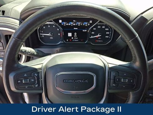Used 2022 GMC Sierra 1500 Denali w/ Denali Reserve Package AWD/4WD image 4