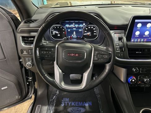 Used 2021 GMC Yukon XL SLT AWD/4WD image 28