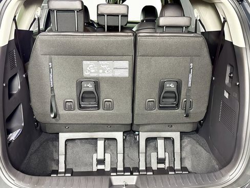 New 2026 Kia Carnival LXS image 20