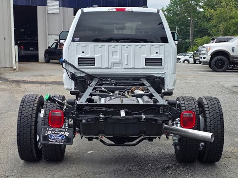 New 2025 Ford F450 XLT image 24