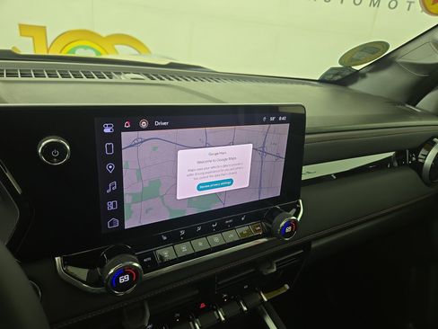 Certified 2024 Chevrolet Colorado Z71 w/ LPO, Dark Essentials Package image 20