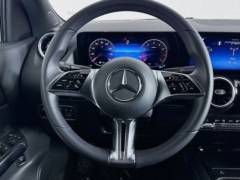 Certified 2026 Mercedes-Benz GLA 250 4MATIC image 18