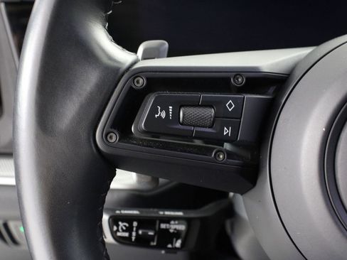 Certified 2025 Porsche Cayenne S AWD/4WD image 14