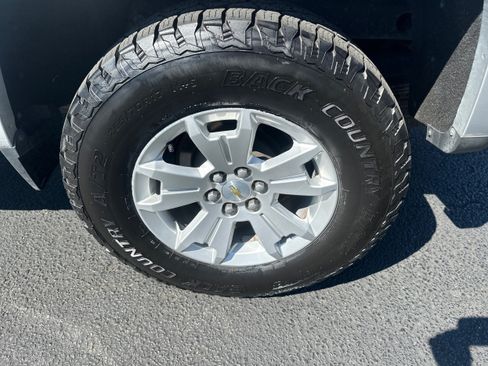 Used 2016 Chevrolet Colorado LT AWD/4WD image 27