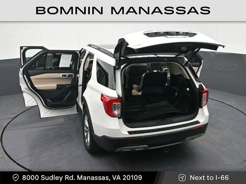 Used 2020 Ford Explorer XLT w/ Equipment Group 202A image 45