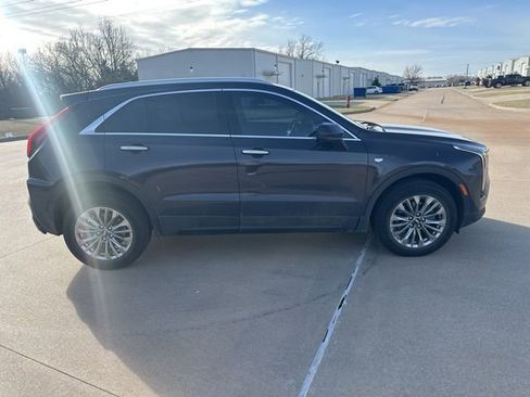 Used 2024 Cadillac XT4 Premium Luxury w/ Cold Weather Package image 6