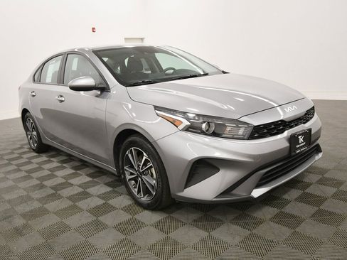 Certified 2023 Kia Forte LXS image 9