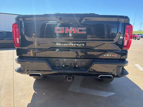 Used 2019 GMC Sierra 1500 AT4 w/ AT4 Premium Package image 4