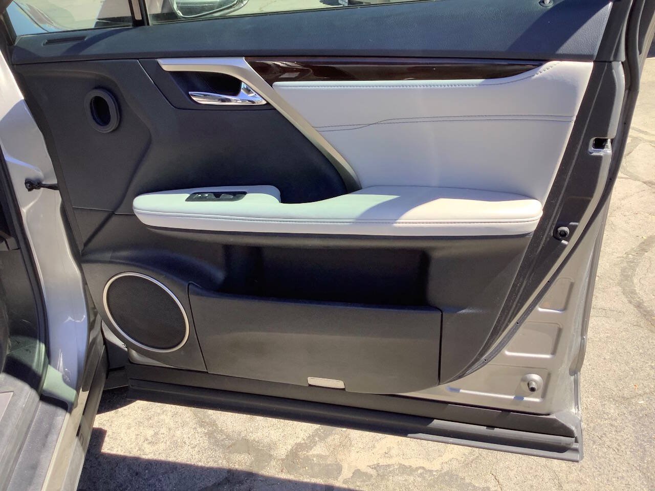 Used 2019 Lexus RX 350 AWD w/ Navigation Package image 46