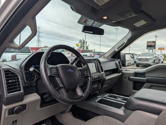 Used 2017 Ford F150 XLT w/ Equipment Group 302A Luxury AWD/4WD image 3