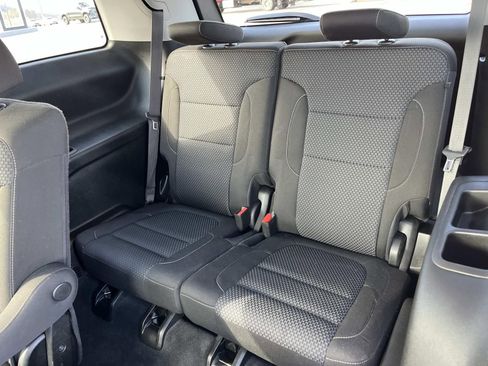 Used 2023 GMC Acadia SLE w/ Driver Convenience Package image 20