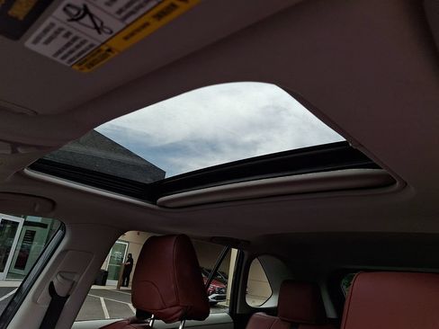 Used 2019 Toyota RAV4 XLE w/ All Weather Liner Package AWD/4WD image 21
