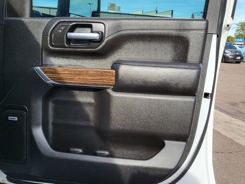 Used 2020 Chevrolet Silverado 2500 High Country w/ Z71 Off-Road Package image 15