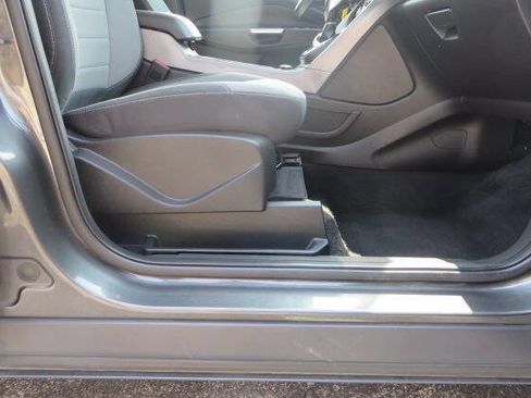 Used 2014 Ford Escape SE image 15