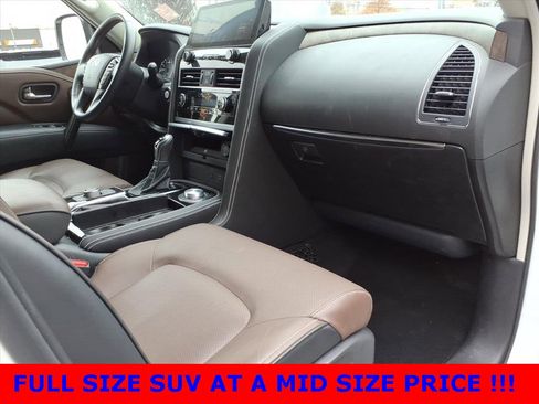 Used 2024 INFINITI QX80 Premium Select w/ Cargo Package image 10