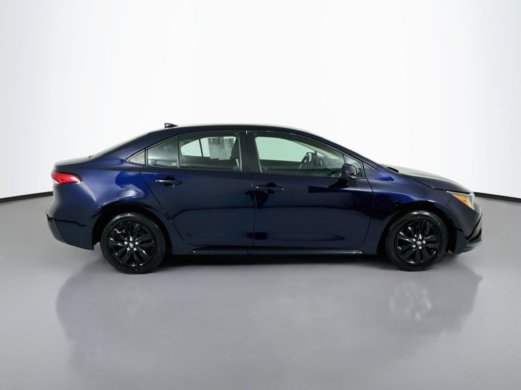 Used 2023 Toyota Corolla LE FWD image 9