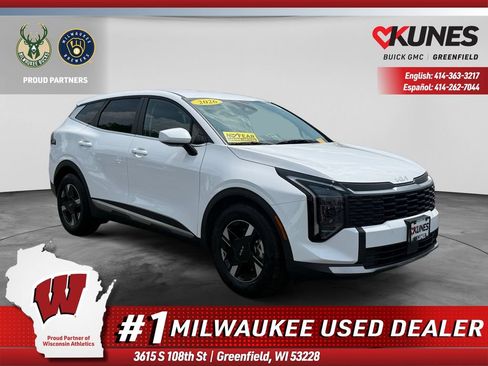 Used 2026 Kia Sportage LX FWD image 1