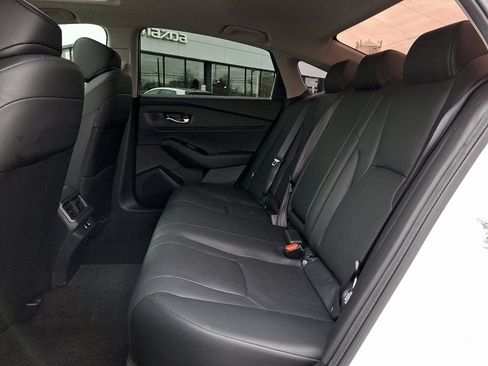 Used 2024 Honda Accord Touring image 11