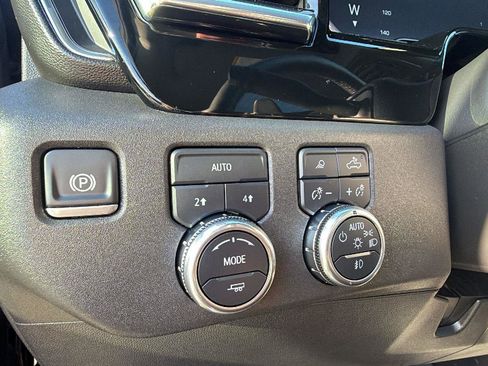 Certified 2025 GMC Sierra 1500 Elevation w/ Elevation Premium Package image 19