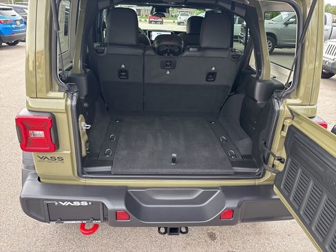 New 2026 Jeep Wrangler Unlimited Rubicon AWD/4WD image 41