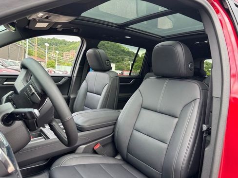 New 2025 GMC Acadia Elevation w/ Elevation Premium Package image 10