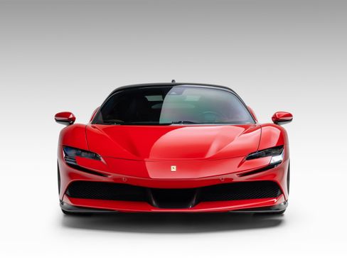 Used 2021 Ferrari SF90 Stradale AWD/4WD image 3