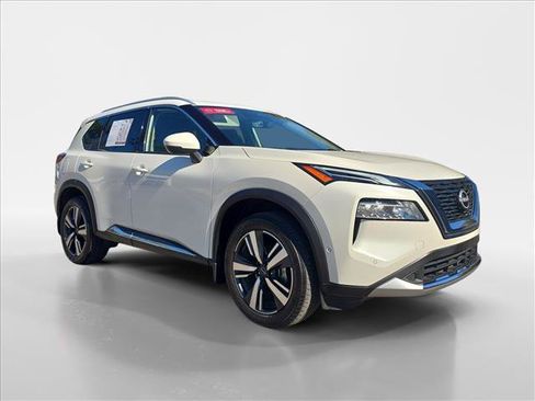 Certified 2023 Nissan Rogue Platinum w/ Platinum Premium Package image 8