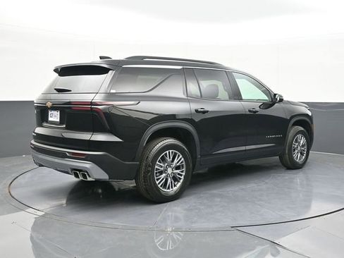 New 2025 Chevrolet Traverse LT w/ LPO, Floor Liner Package image 14
