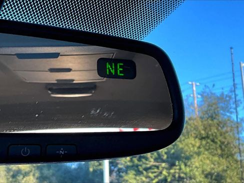 Used 2013 Toyota Tundra 2WD CrewMax image 33