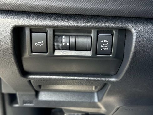 Certified 2025 Subaru Forester Limited w/ Protection Package AWD/4WD image 45
