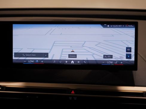 Used 2024 BMW iX xDrive50 w/ Sport Package image 12