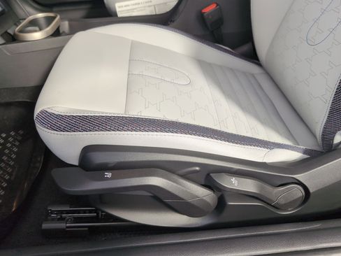 New 2026 MINI Cooper S image 10