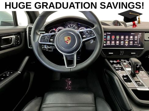 Used 2023 Porsche Cayenne AWD/4WD image 7