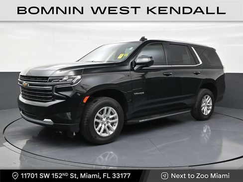 Used 2024 Chevrolet Tahoe LT RWD image 1