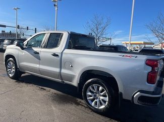 Used 2022 Chevrolet Silverado 1500 Custom video 3