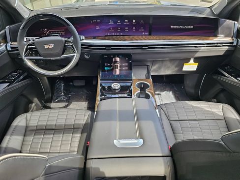 New 2026 Cadillac Escalade ESV Platinum Sport AWD/4WD image 20