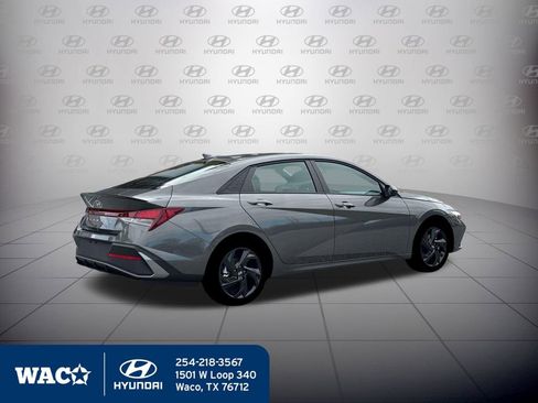New 2026 Hyundai Elantra Sport image 9