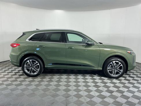 Certified 2025 Audi Q5 2.0T Premium Plus w/ Premium Plus image 10